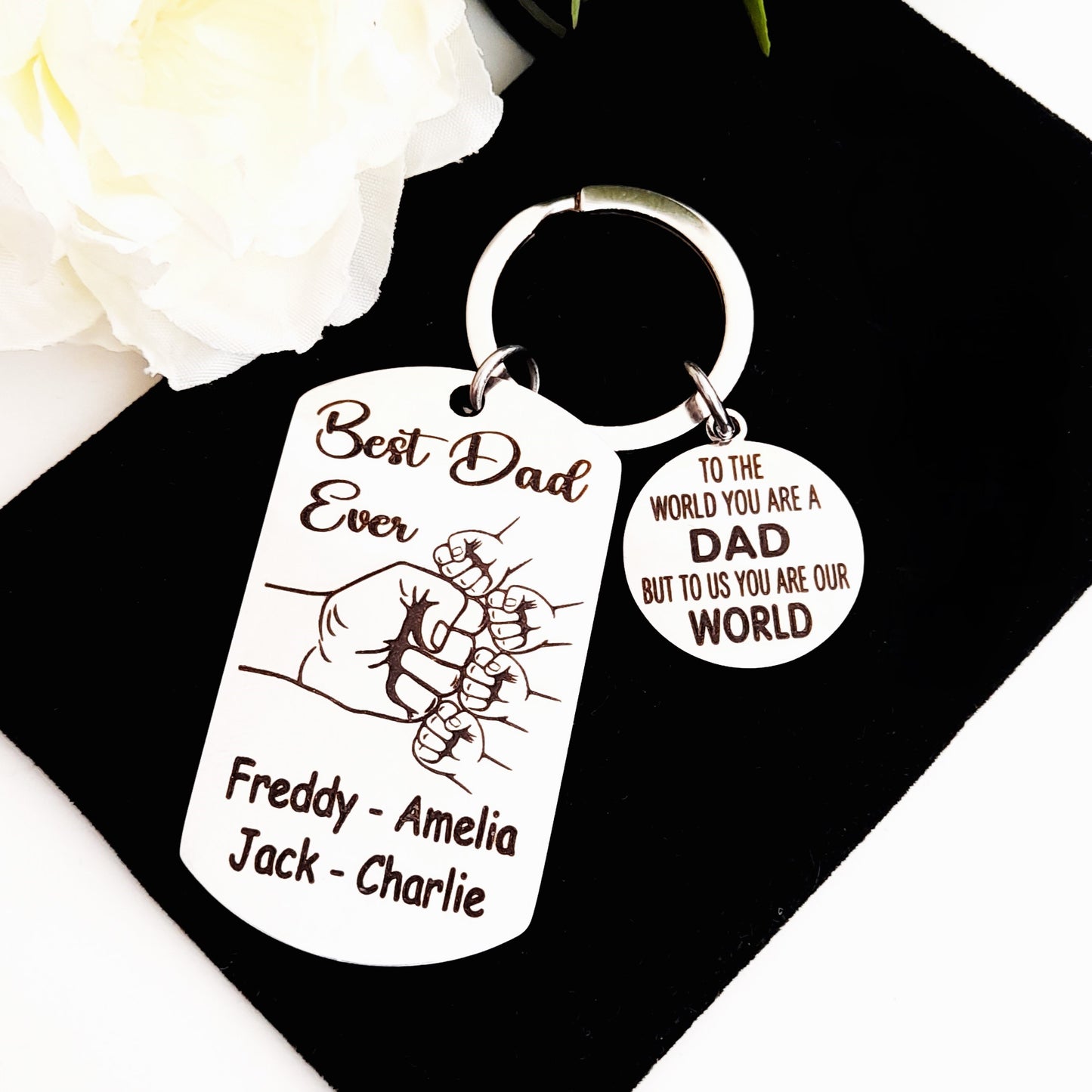 Fist Bump Dad Keychain – Personalised Gift from Child or Children – Sentimental Father’s Day, Birthday, or Christmas Present