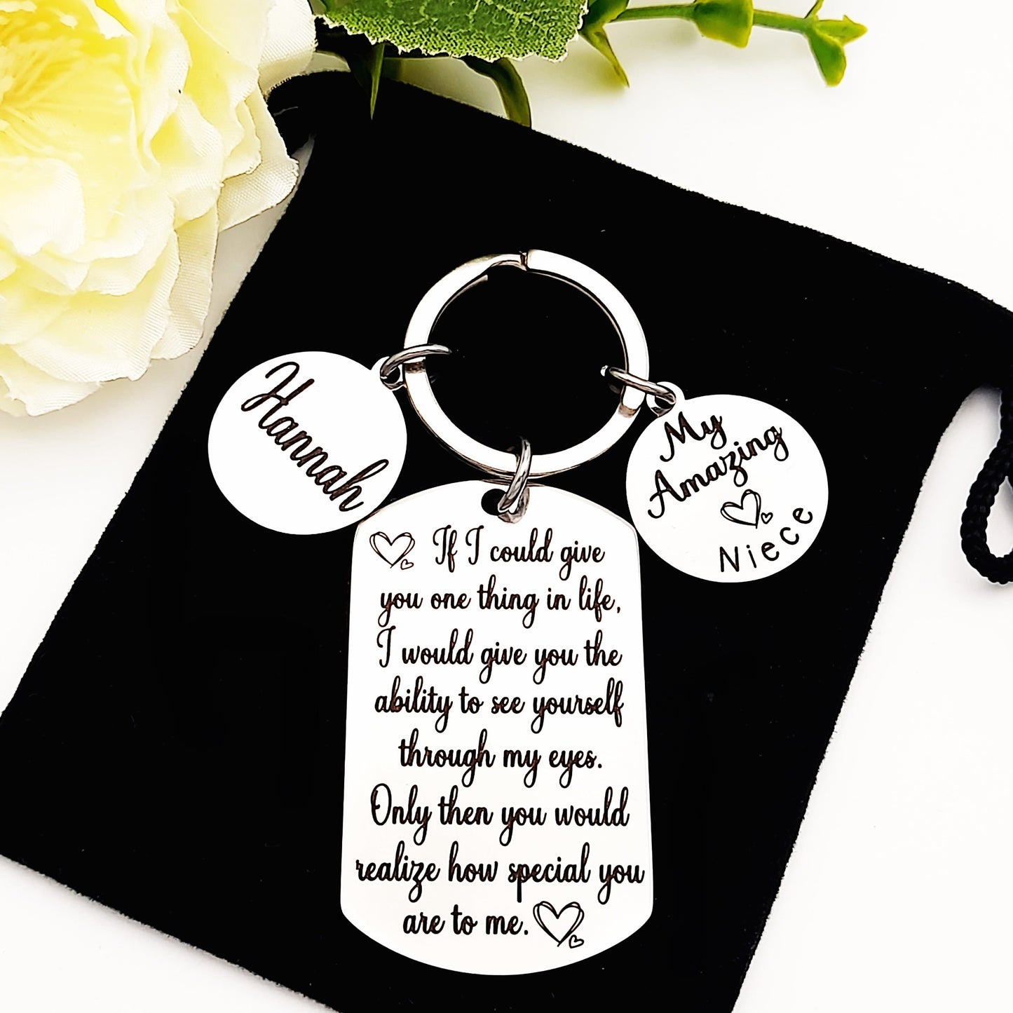 Personalised Niece Keychain – My Niece or Our Niece Sentimental Gift for Birthday or Christmas