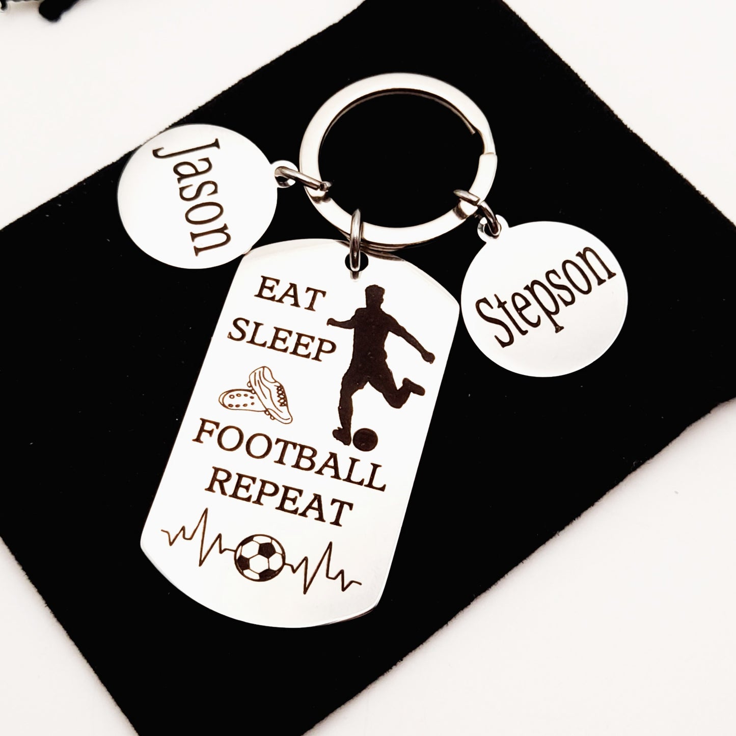 Stepson Football Keyring – Thoughtful Gift for Sports-Loving Stepson, Birthday or Christmas