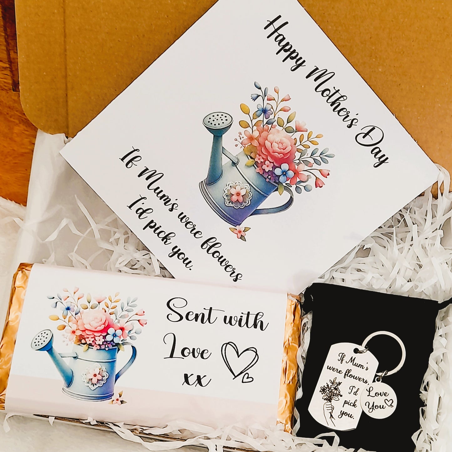 Mother's Day Mum Gift Box – Card, Keychain and Chocolate