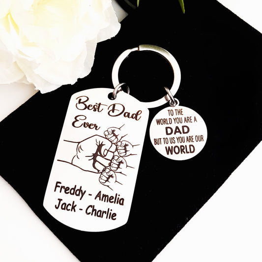 Fist Bump Dad Keychain – Personalised Gift from Child or Children – Sentimental Father’s Day, Birthday, or Christmas Present